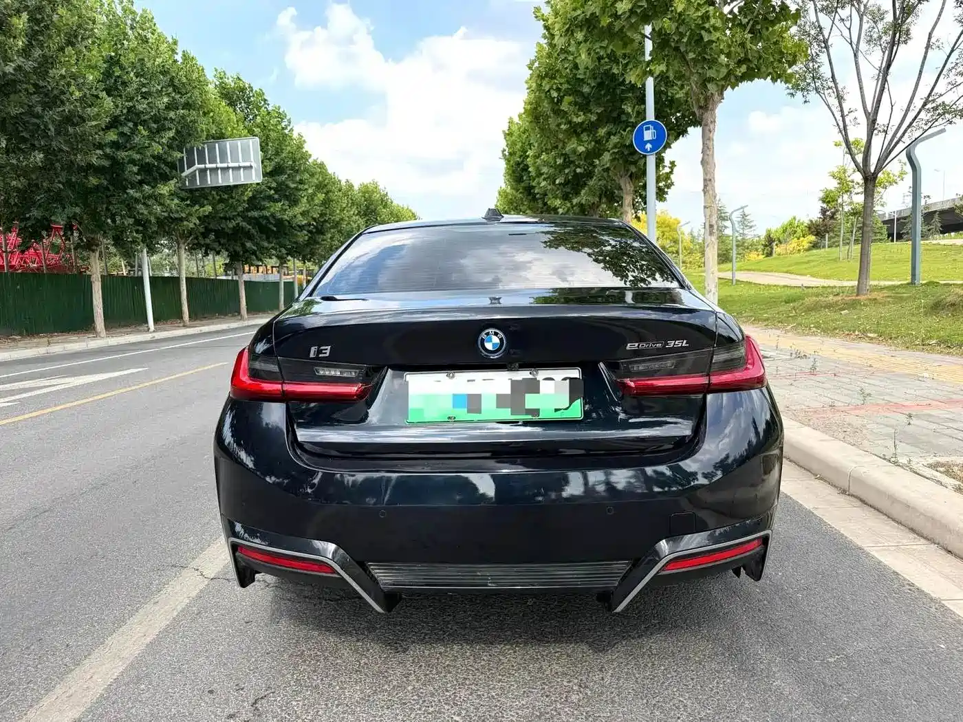 2025 BMW i3