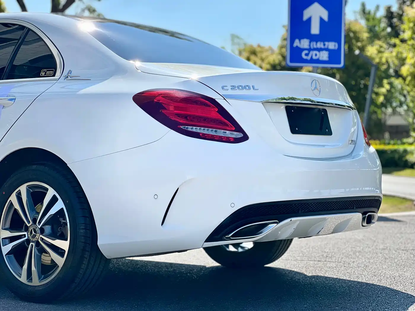 Mercedes-Benz C-Class 2017 Facelift C 200 L Sport Edition фото 12