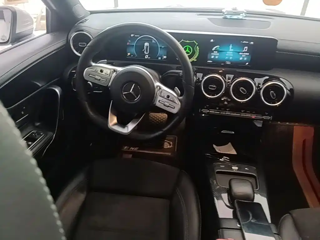 Mercedes-Benz A-Class 2019 2019 A 180 L Sport Sedan