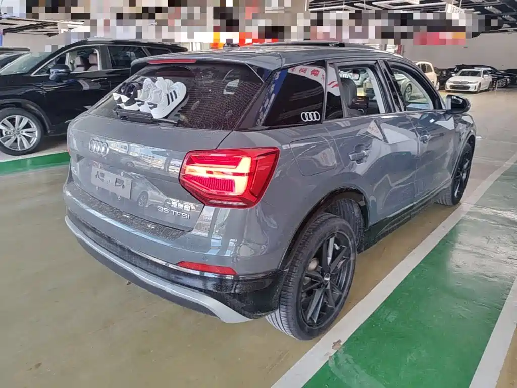 Фото 7 - Audi Q2L