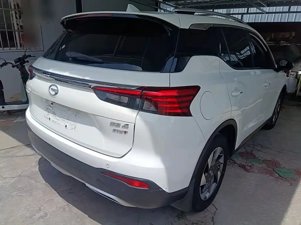 Фото 5 - GAC Trumpchi GS4
