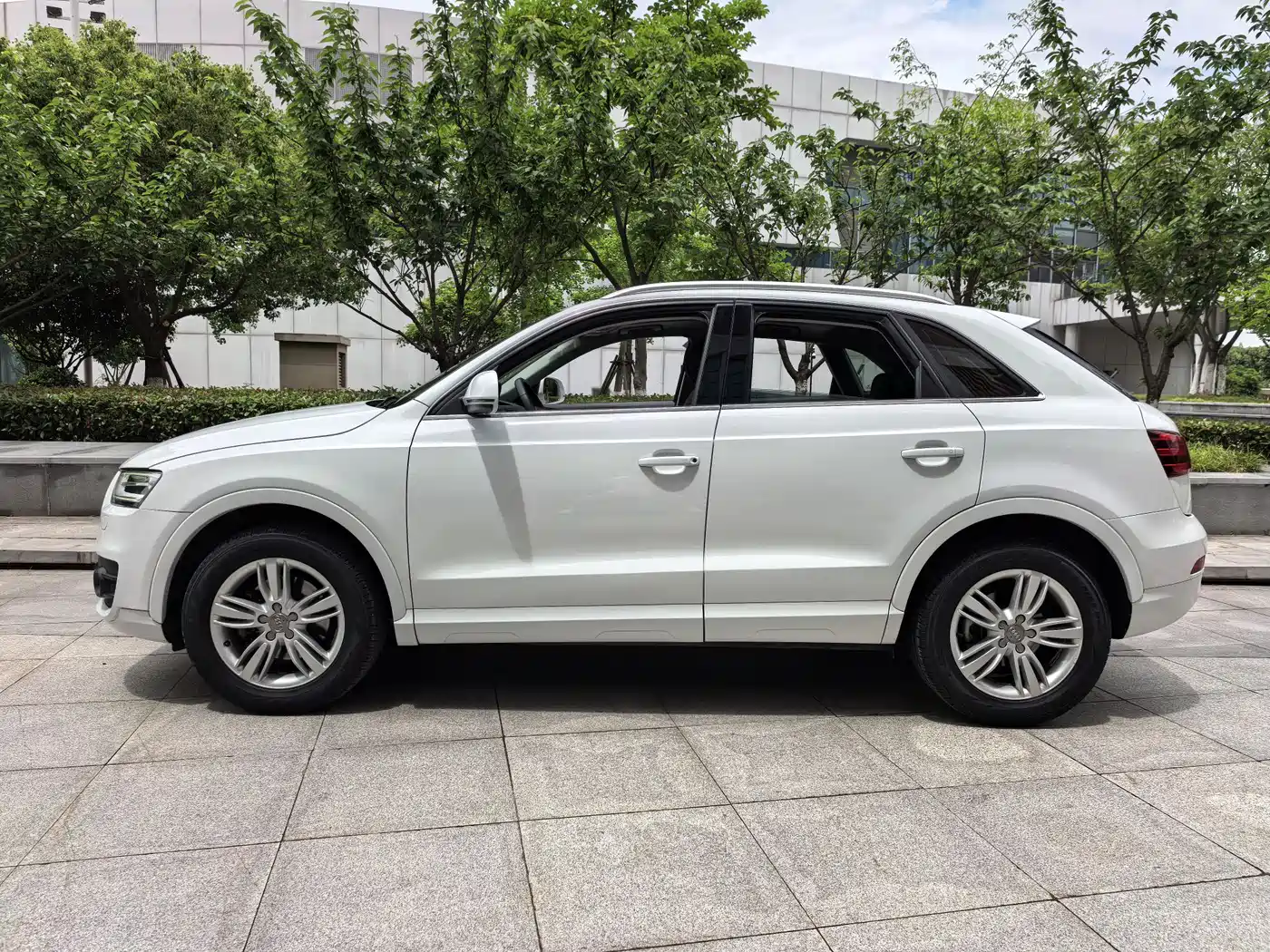 Audi Q3 2013 35 TFSI Comfort фото 3
