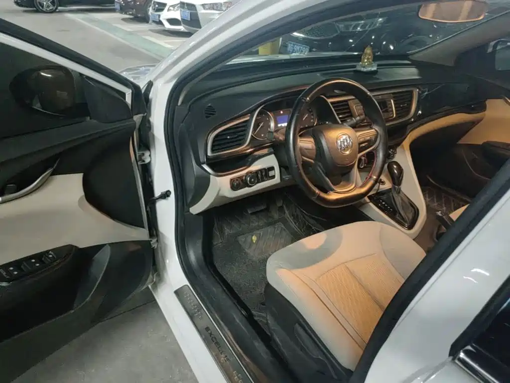 Фото 18 - Buick Excelle