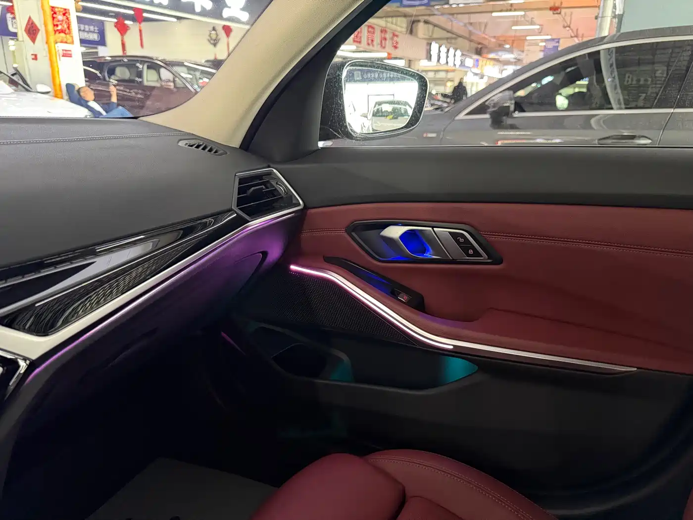 BMW 3 Series 2023 320Li M Sport Package фото 19