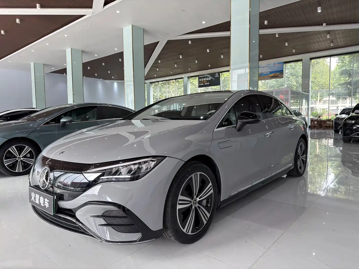 Mercedes-Benz EQE 2022