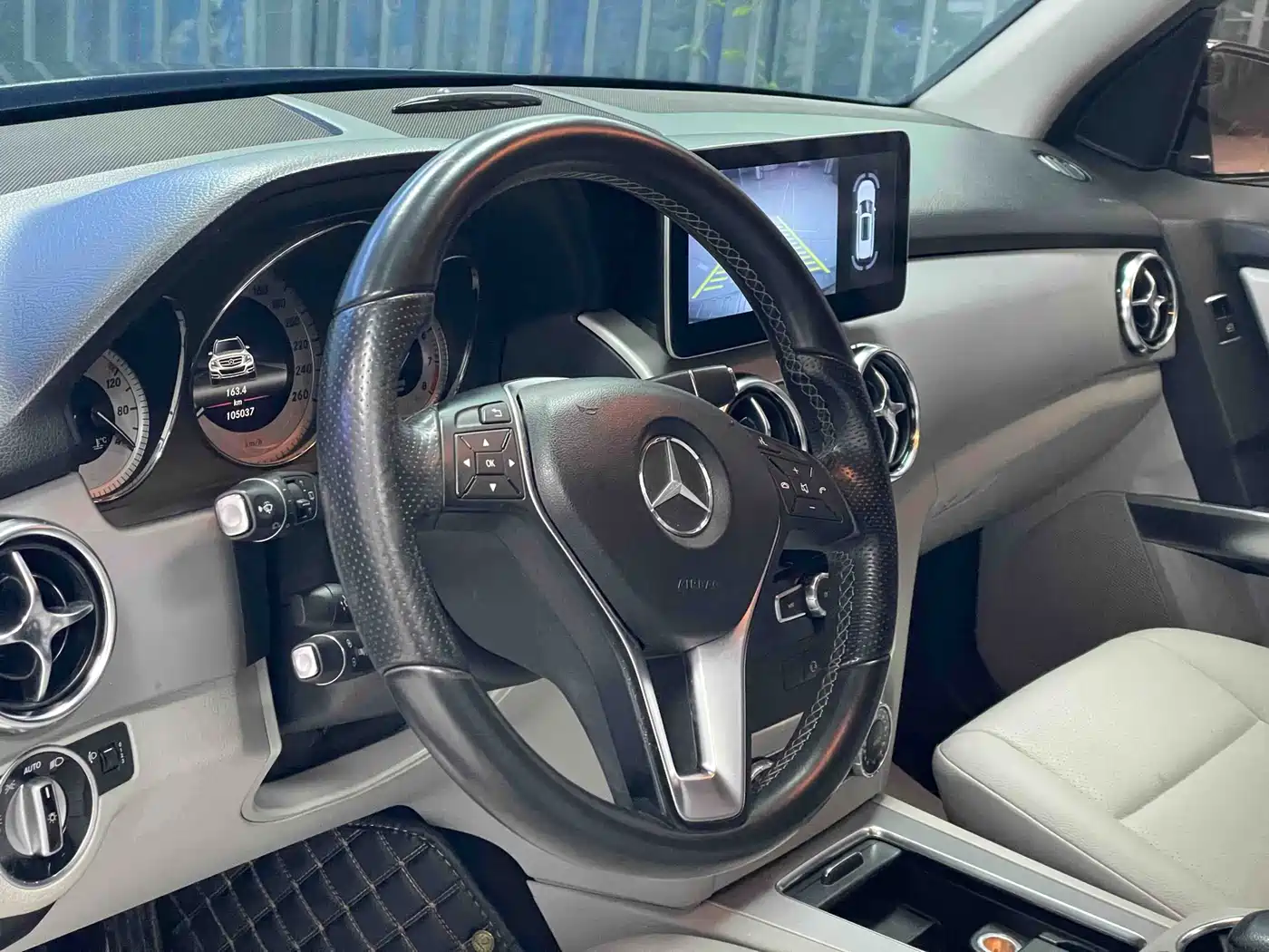 Mercedes-Benz GLK-Class 2013 GLK 300 4MATIC Dynamic фото 18