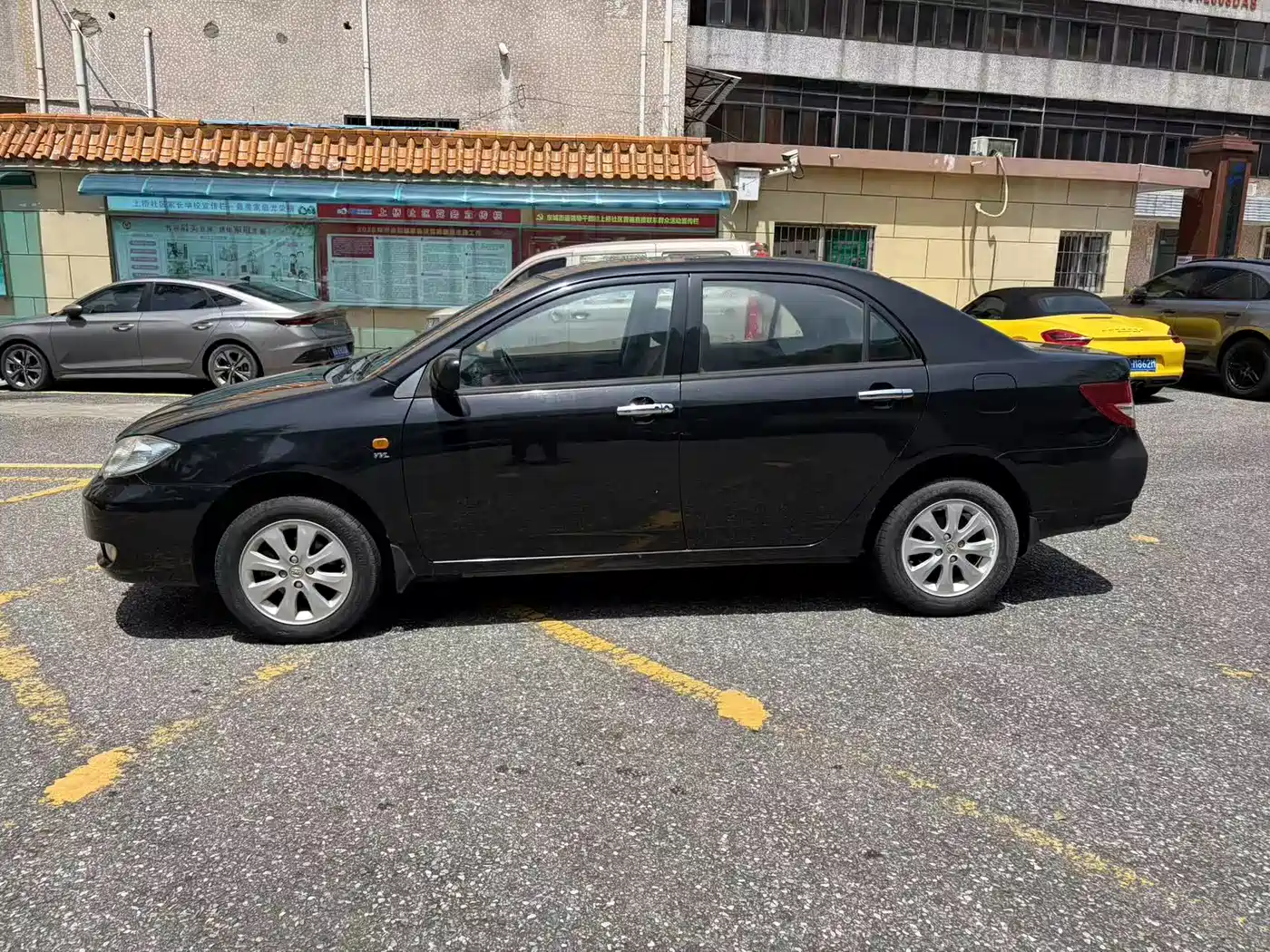 BYD F3 2012 Energy-saving Edition 1.5L Manual Comfort фото 8