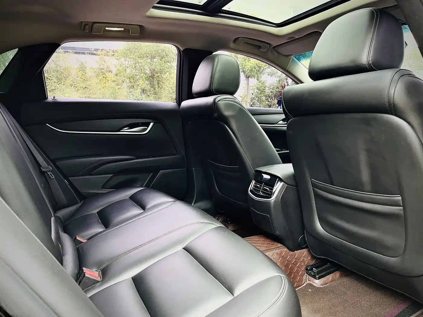 Cadillac XTS 2018 28T Technology фото 16