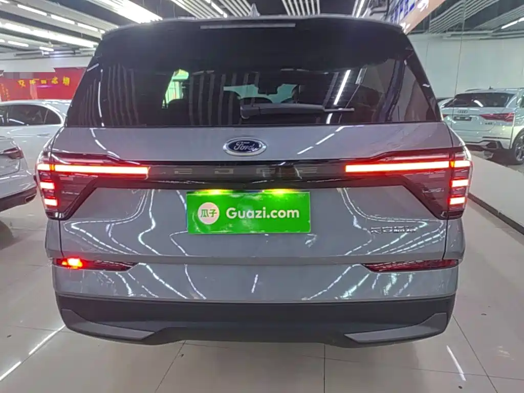 Ford Edge 2025 2025 Edge L 2.0T EcoBoost FWD 7-seater Luxury