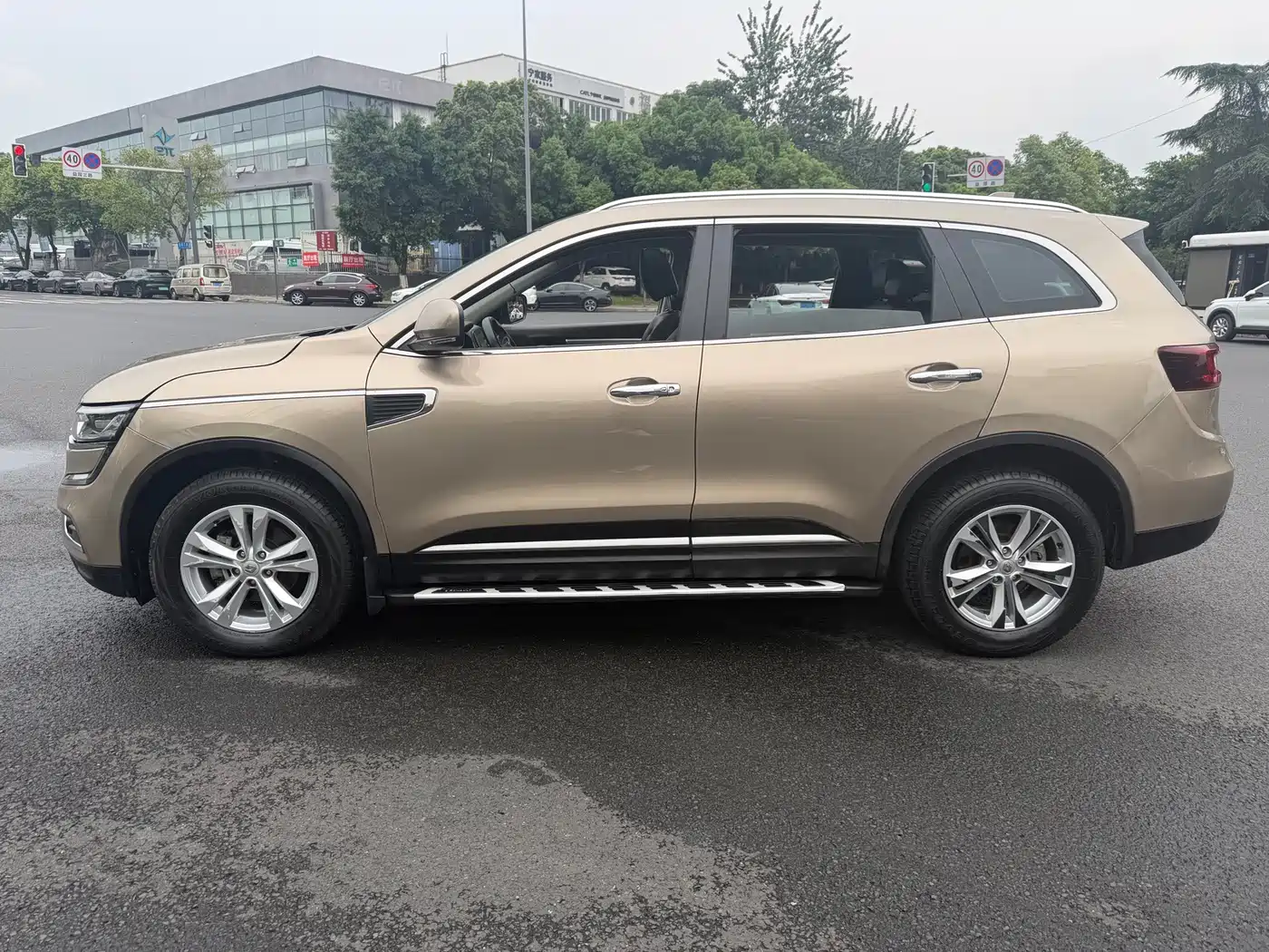 Renault Koleos 2018 2018 2.0L 2WD Luxury Edition
