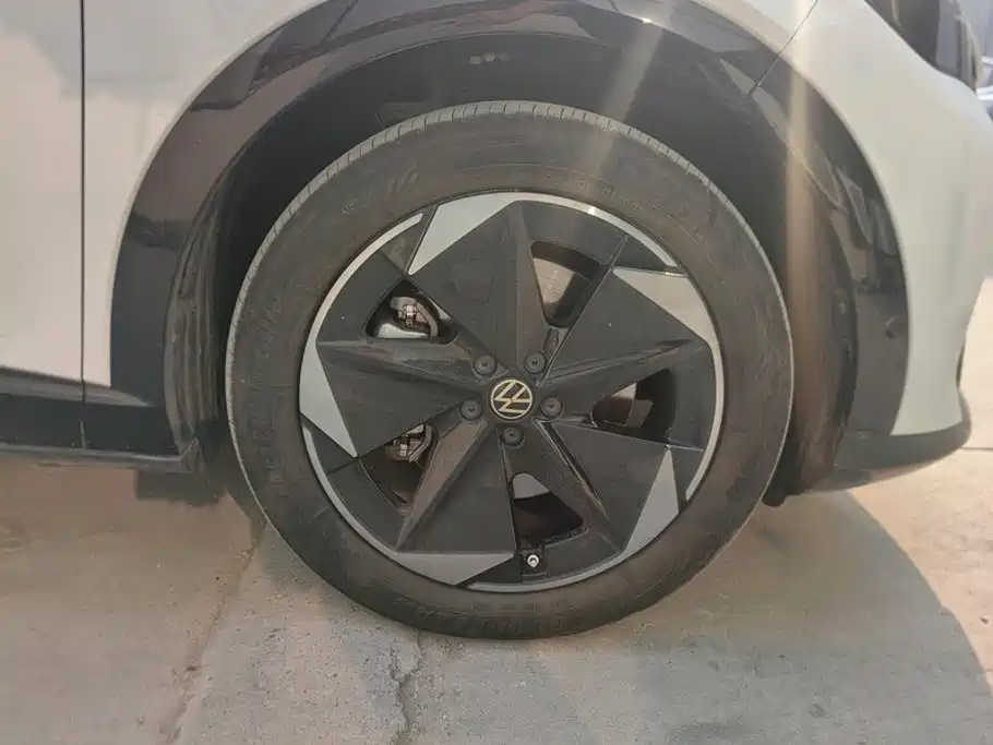 Volkswagen Unique 06 2026 2025 Pure