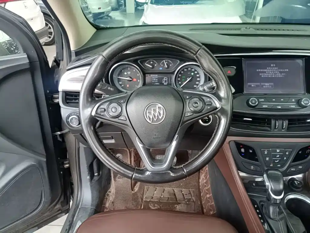 Фото 11 - Buick Envision Plus