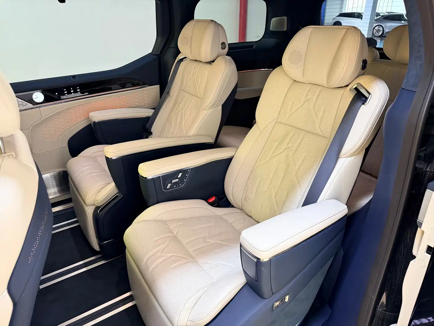 ZEEKR EXTREME KRYPTON 009