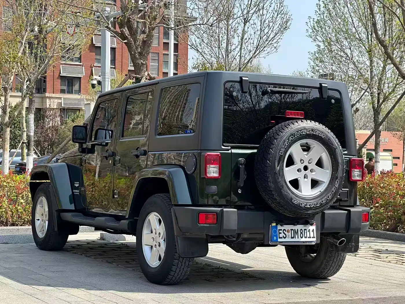 Jeep Wrangler 2011 2011 Model 3.8L Sahara 4-Door