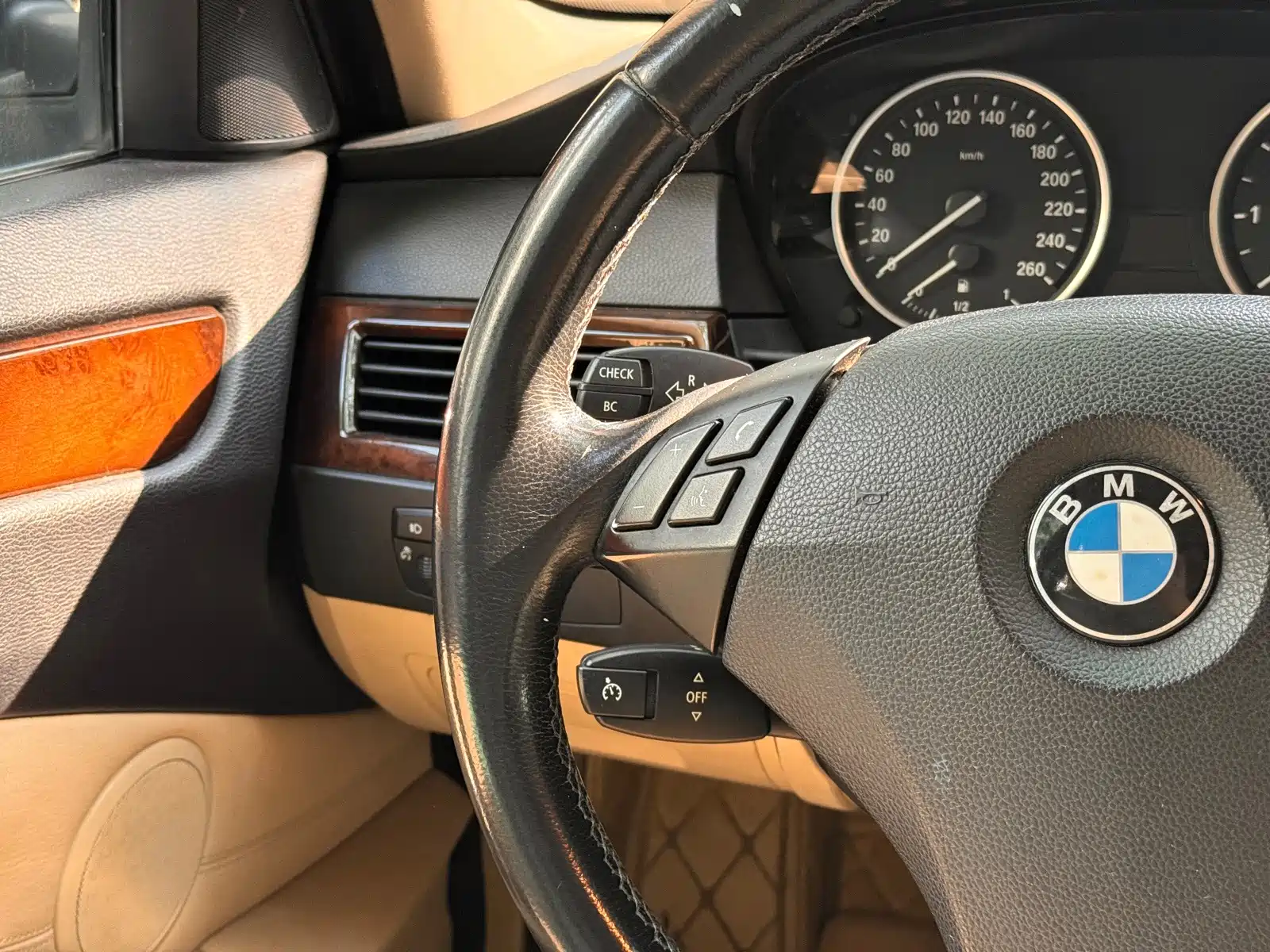 Photo 12 - BMW 5 Series