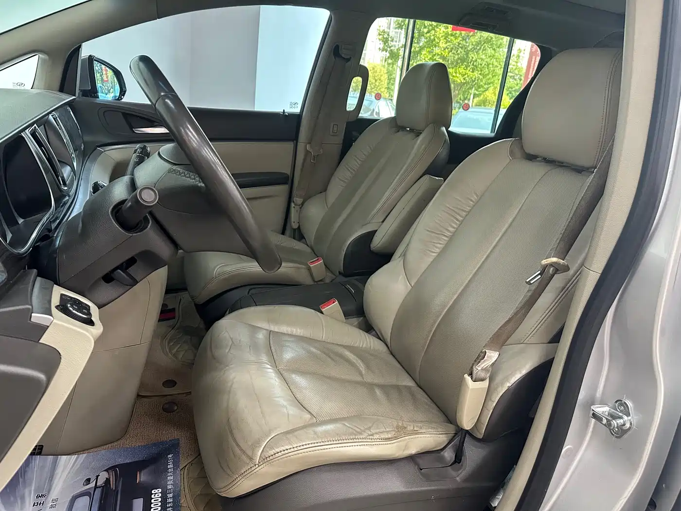 Buick GL8 2011 2011 3.0L XT Luxury Business Flagship