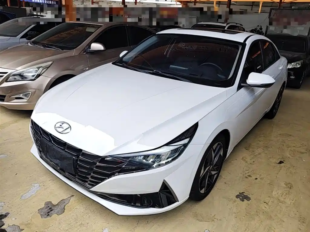 Hyundai Elantra 2022 1.5L CVT GLX Elite Edition