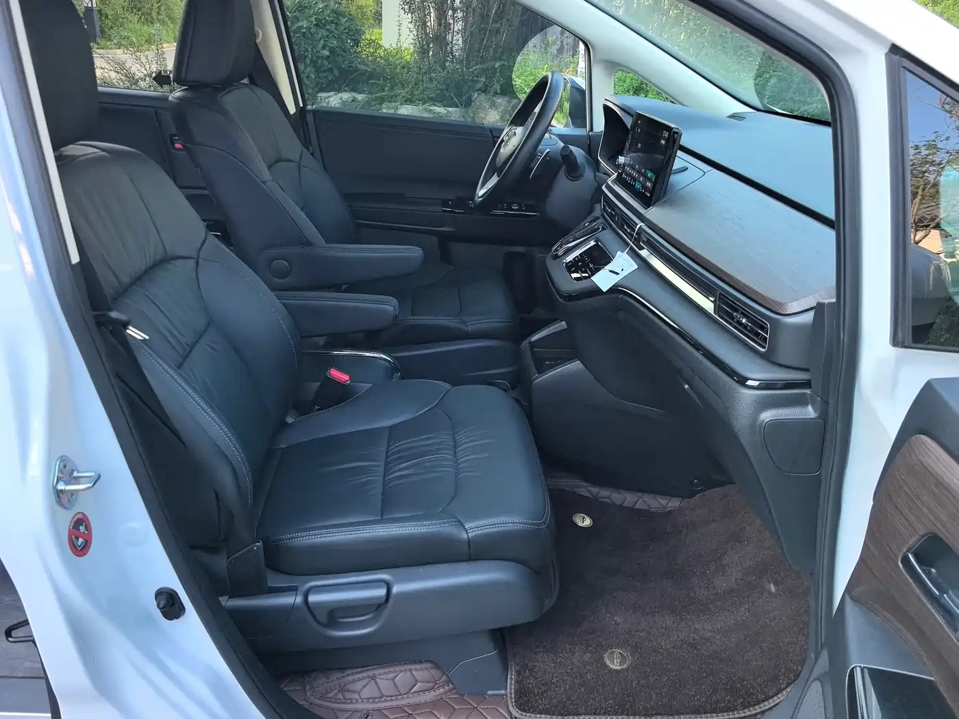 Honda Odyssey 2026 2026 2.0L e:HEV Sharp·Leadership Edition