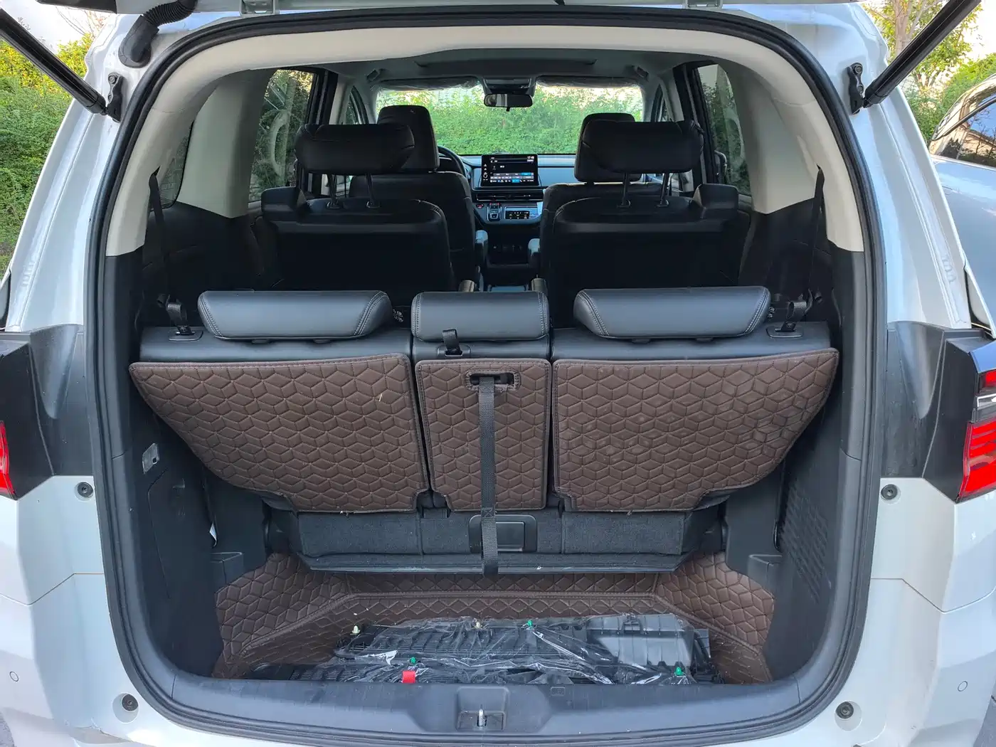 Honda Odyssey 2026 2026 2.0L e:HEV Sharp·Leadership Edition