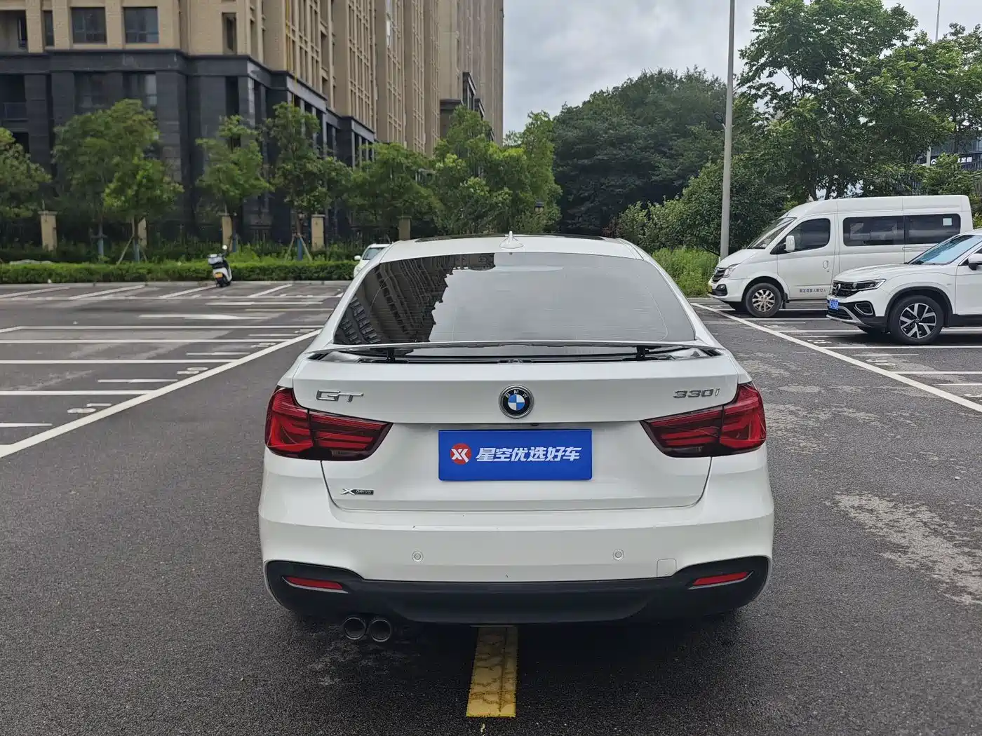 BMW BMW 3 Series GT 2019 330i xDrive M Sport Black Night Edition 19