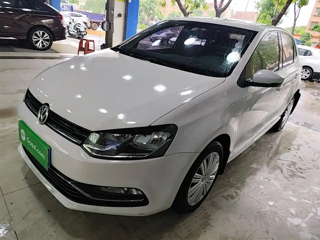 Volkswagen Polo 2016 1.6L Automatic Comfort