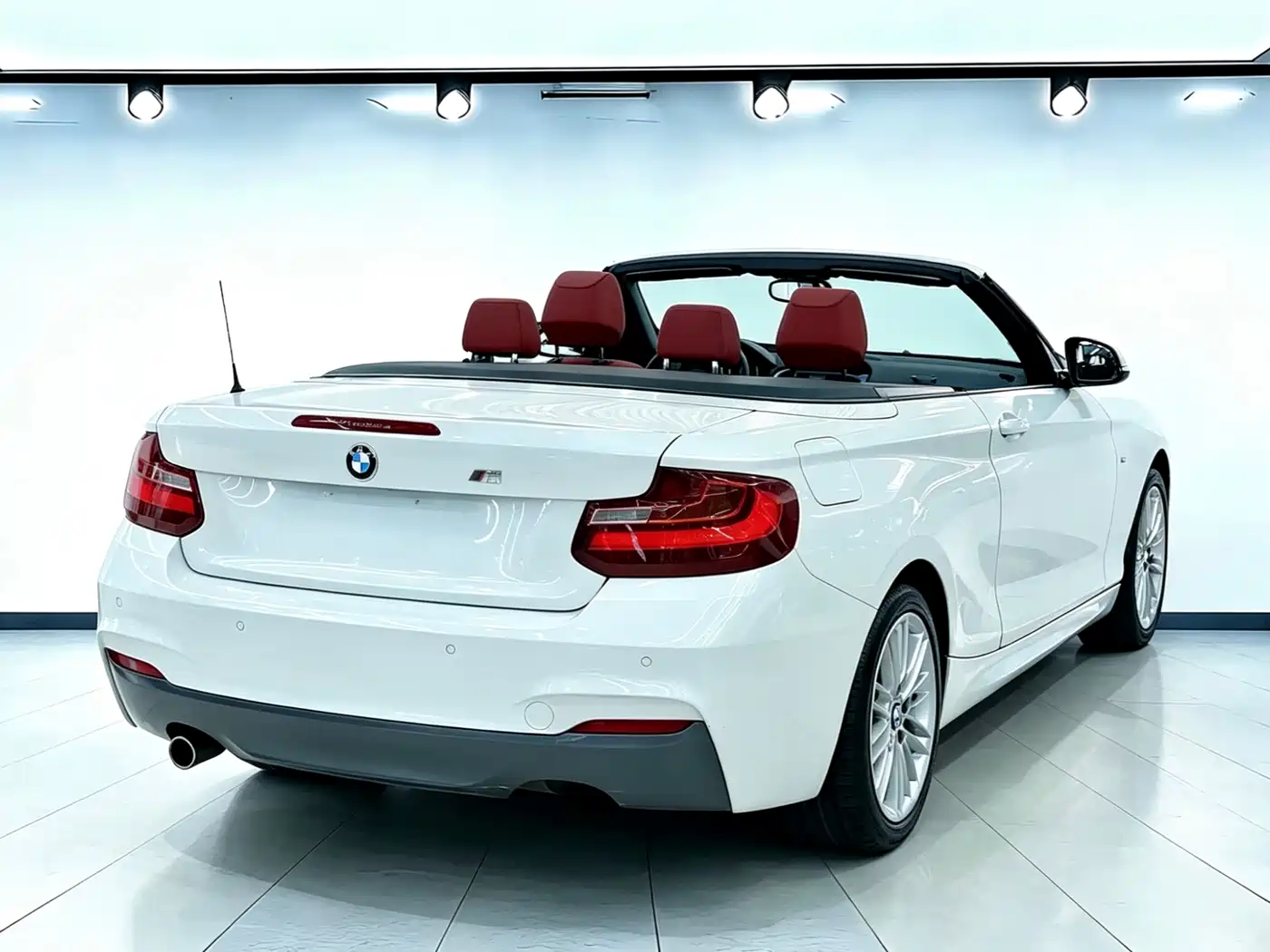 BMW 2 Series (Import) 2015 220i Convertible Coupe M Sport фото 4