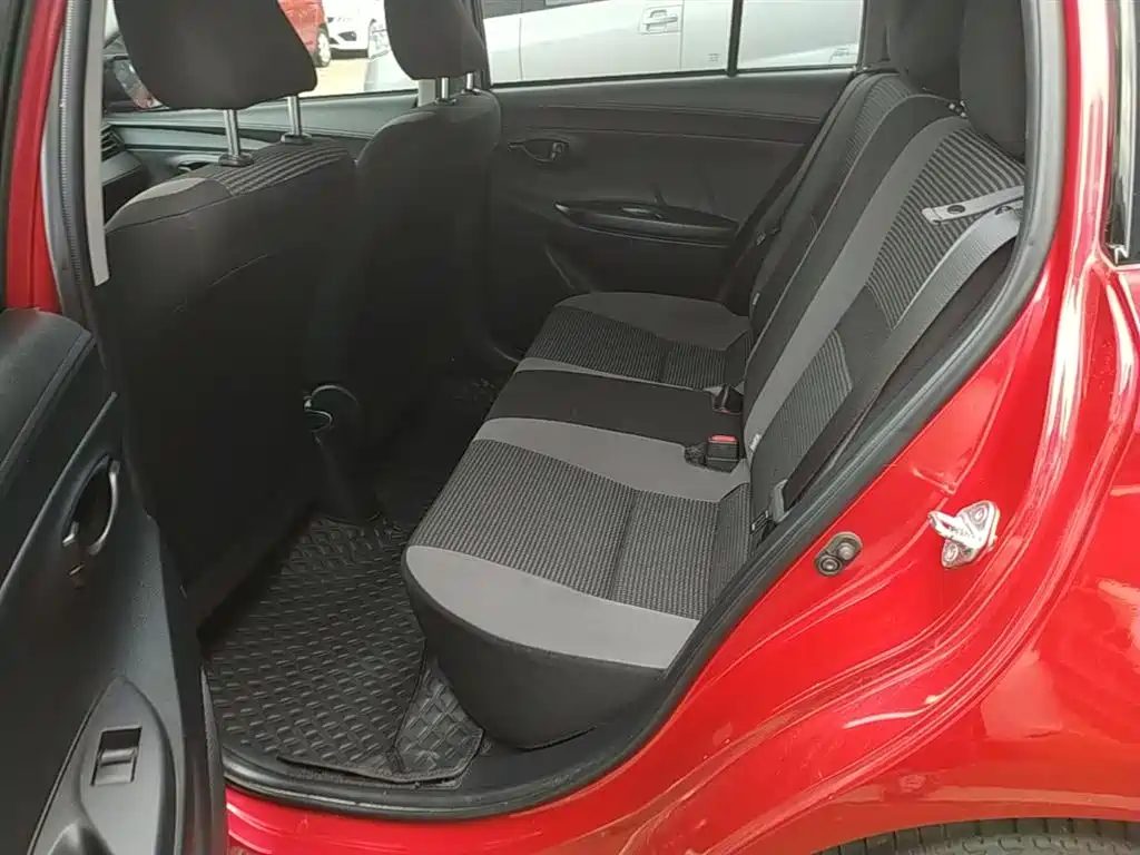 Toyota Vios FS 2021 1.5L CVT Fengchi Edition фото 17