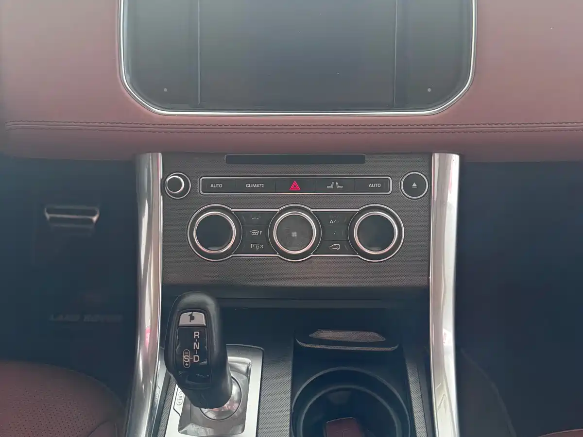 Land Rover Range Rover Sport 2014 3.0 SC V6 HSE DYNAMIC фото 13