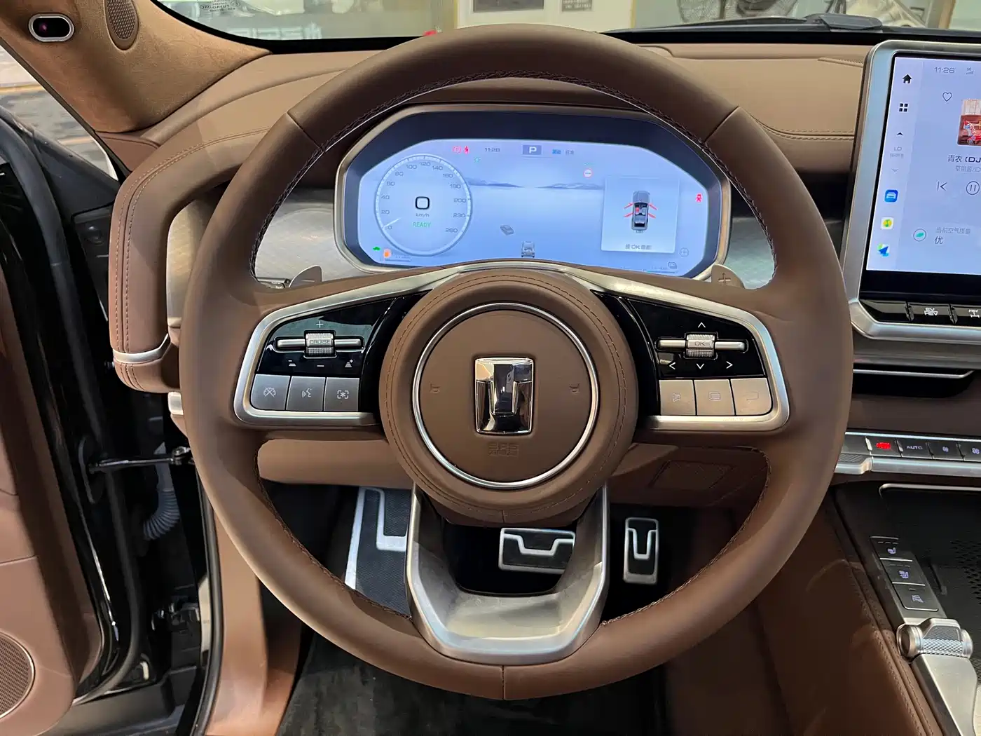 TANK TANK 700 NEW ENERGY