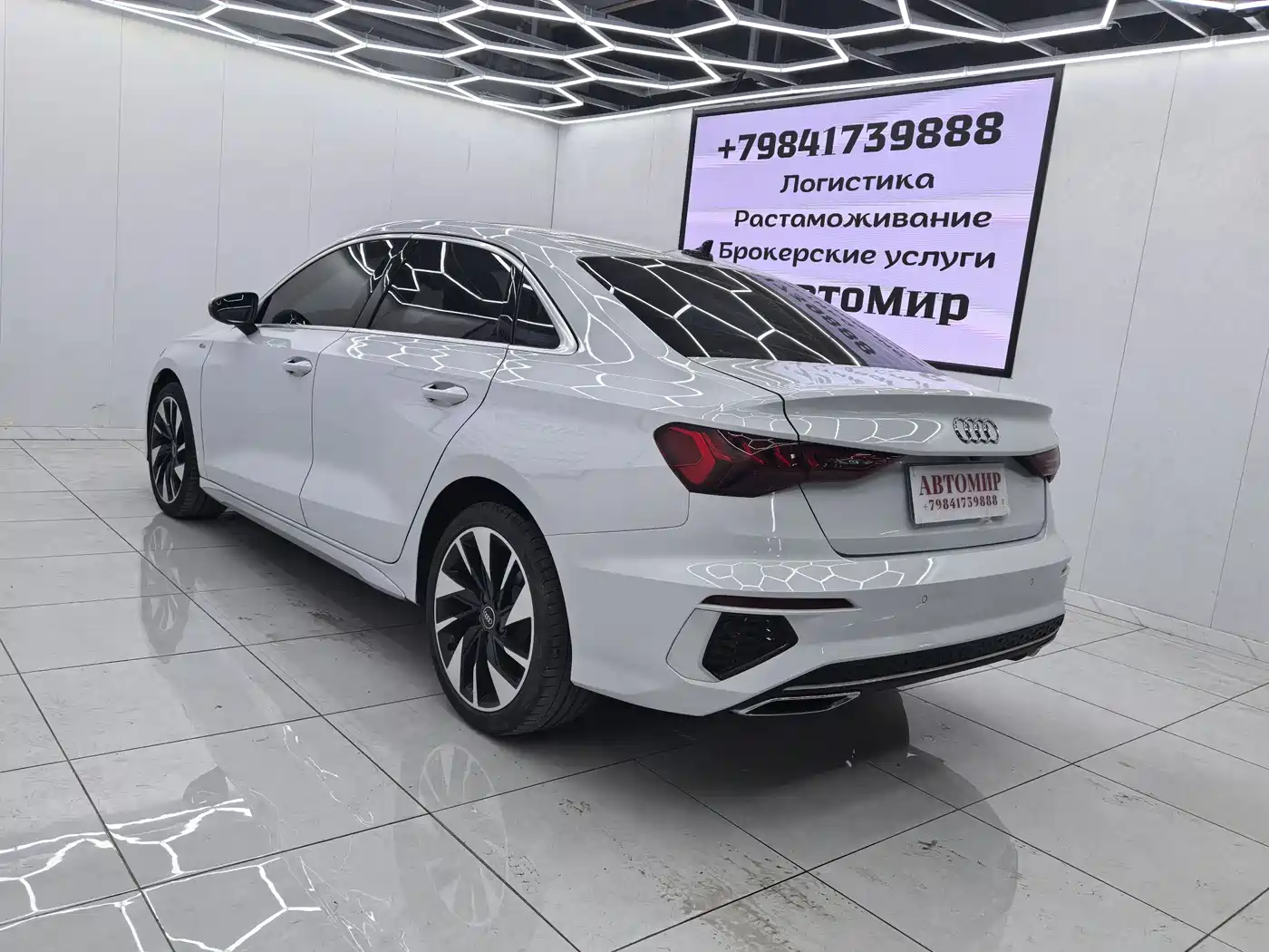Audi A3 2023 Facelift A3L Limousine 35 TFSI Fashion Sport фото 9