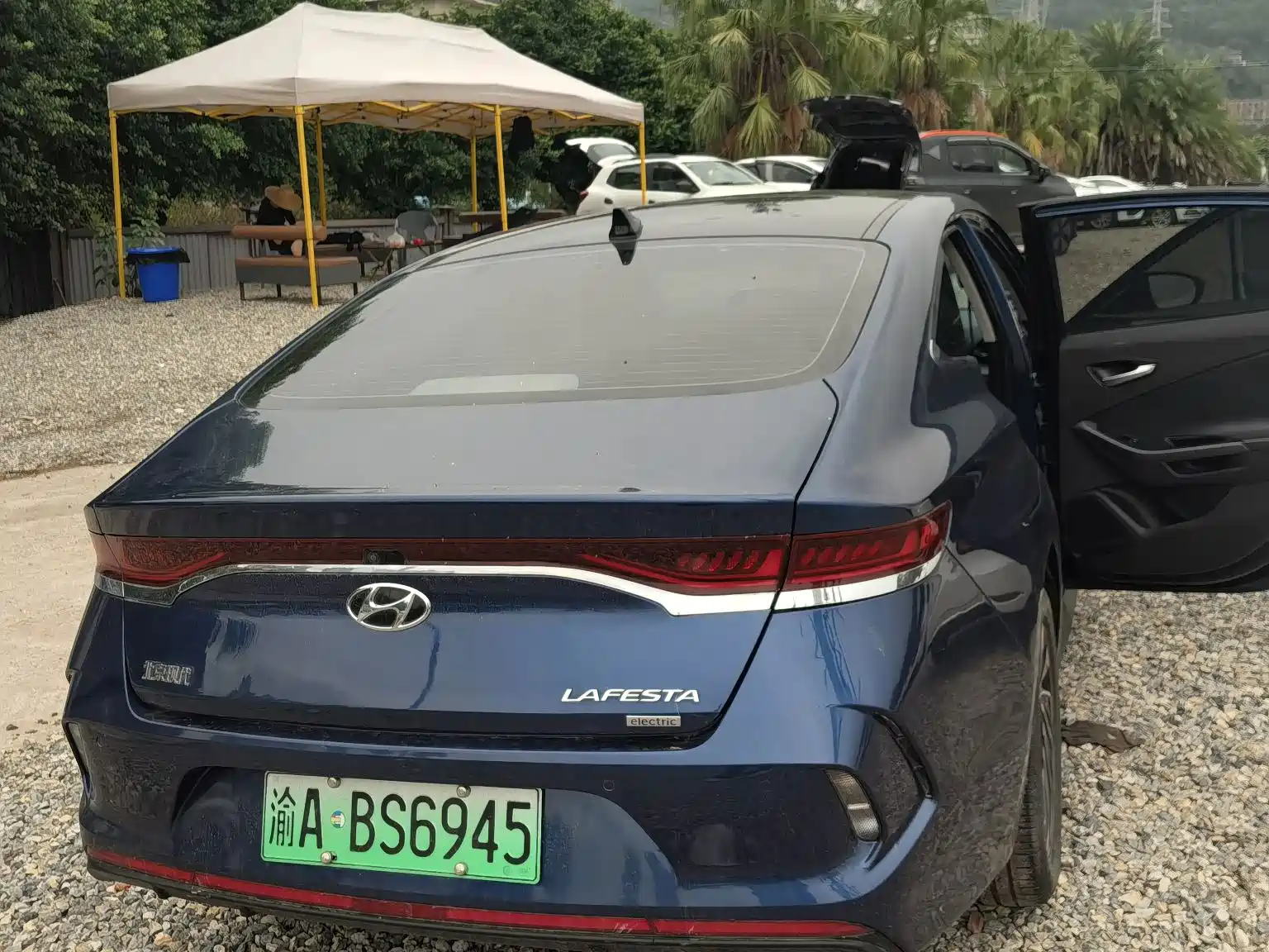 صورة 14 - Hyundai Fista EV