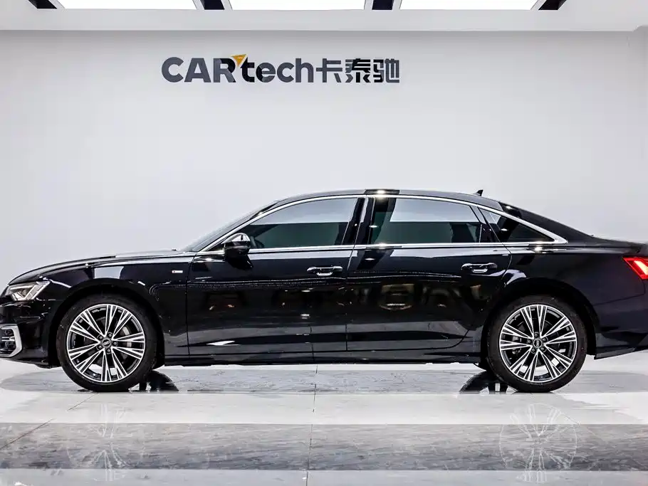 Photo 3 - Audi A6L