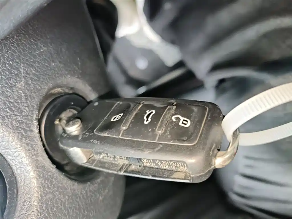 Volkswagen Polo 2016 1.6L Automatic Comfort фото 9