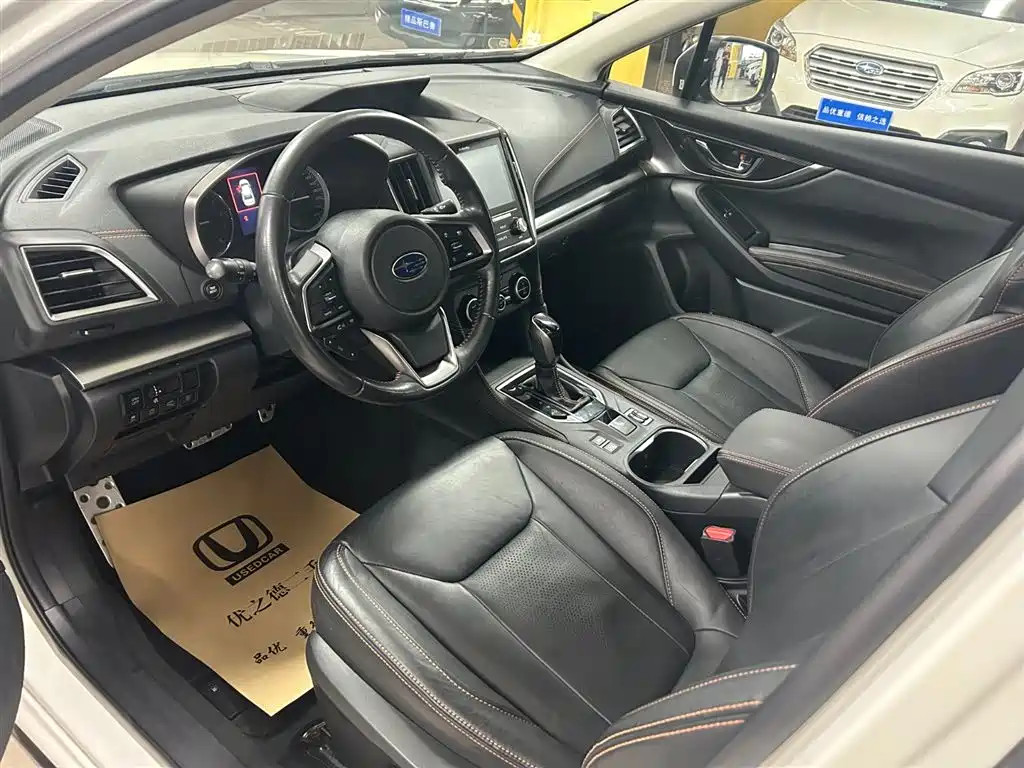 Subaru XV 2018 2.0i AWD Limited EyeSight фото 8