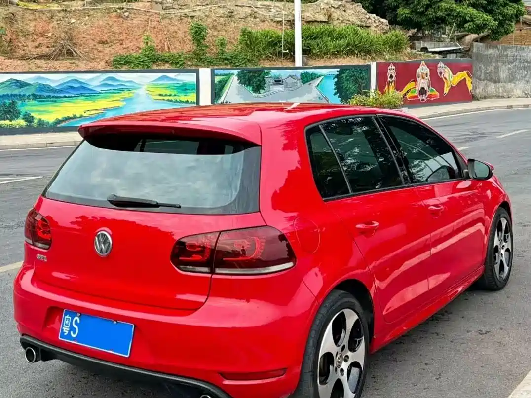 Volkswagen Golf GTI 2012 2.0TSI GTI фото 4