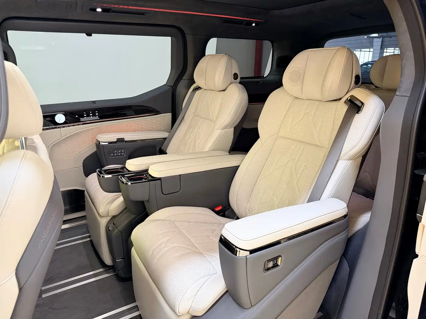 ZEEKR EXTREME KRYPTON 009