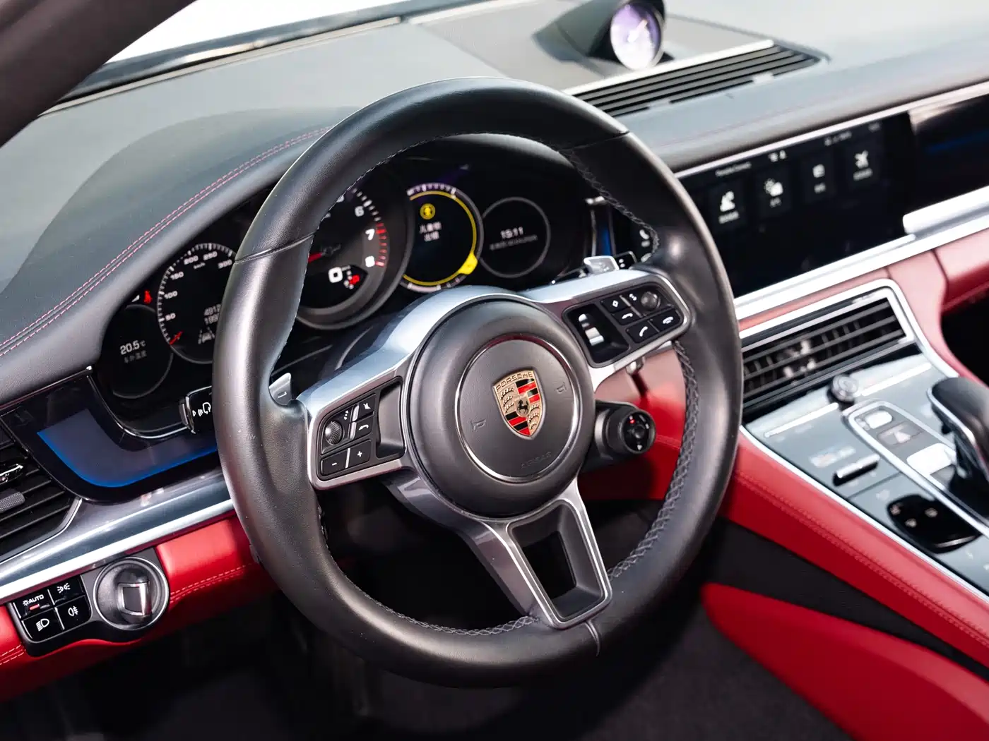 Porsche Panamera 2020 Panamera 10th Anniversary Edition 2.9T фото 7