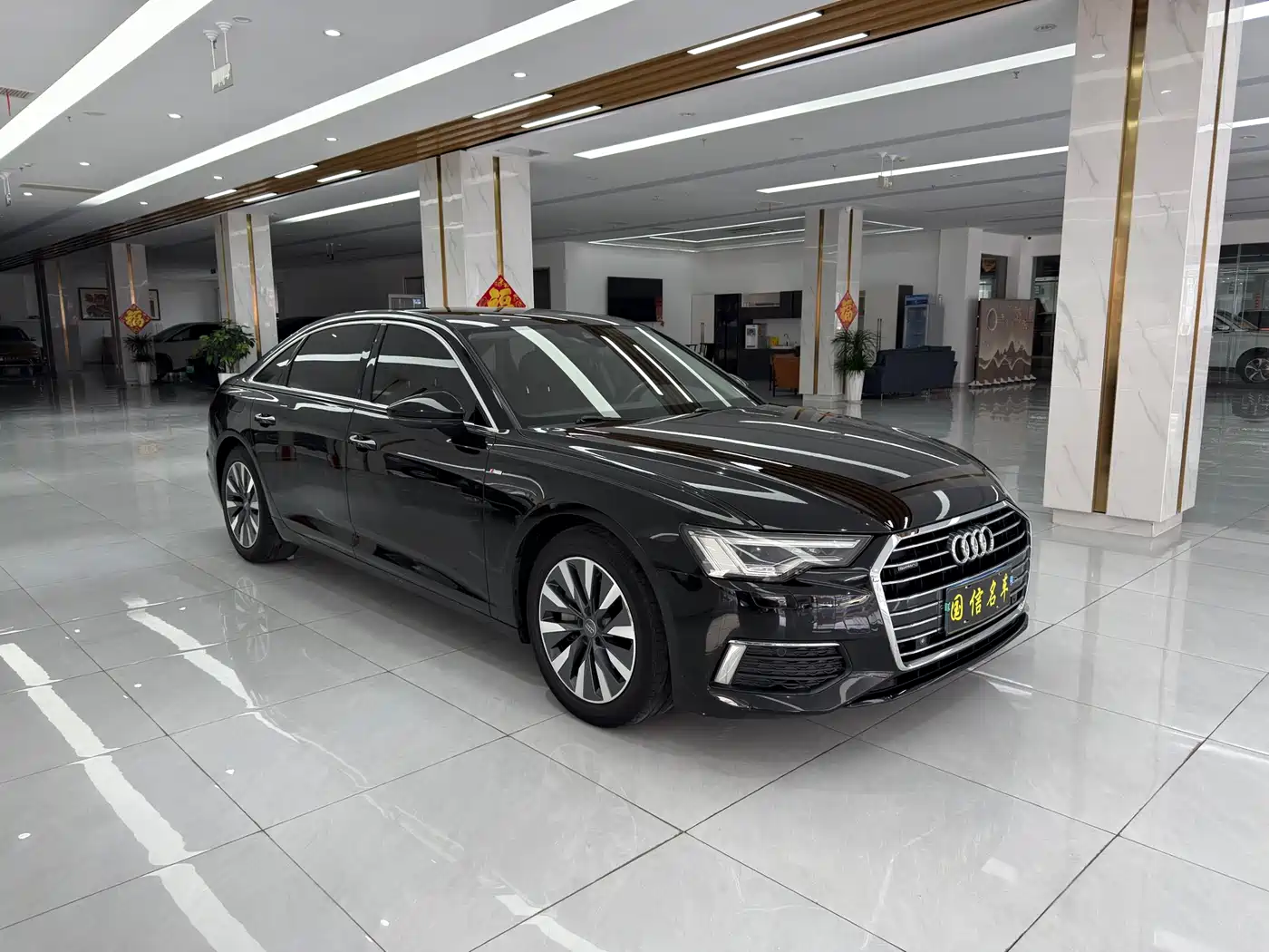 Audi A6L 2021 45 TFSI Exclusive Elegance фото 3
