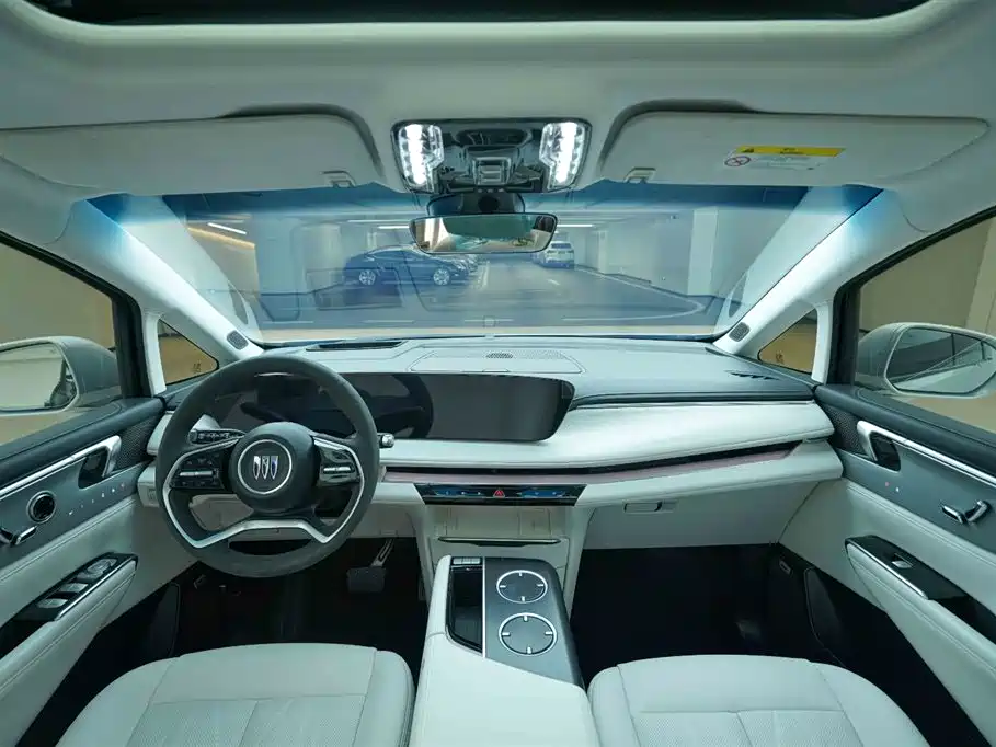 BUICK GL8 NEW ENERGY