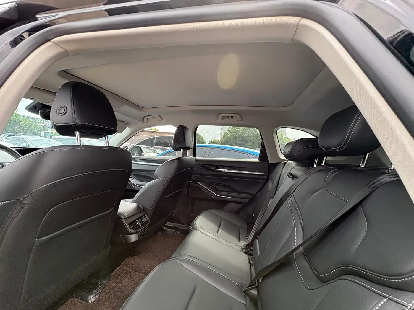 Фото 6 - Haval H6
