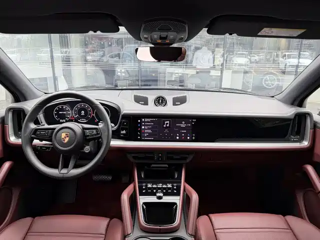 Porsche Cayenne 2025 Cayenne 3.0T Dream Chaser Edition — фото 5