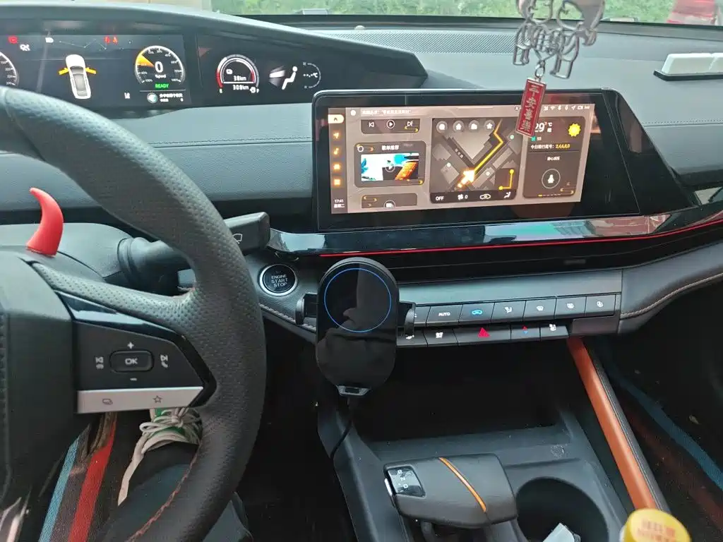 Changan UNI-V iDD 2023 2023 Smart Electric iDD 1.5T 113km Smart Cool Type