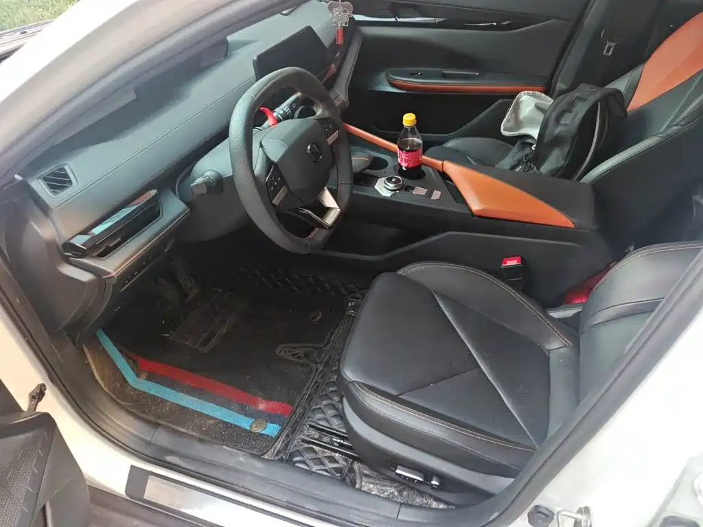 Changan UNI-V iDD 2023 2023 Smart Electric iDD 1.5T 113km Smart Cool Type