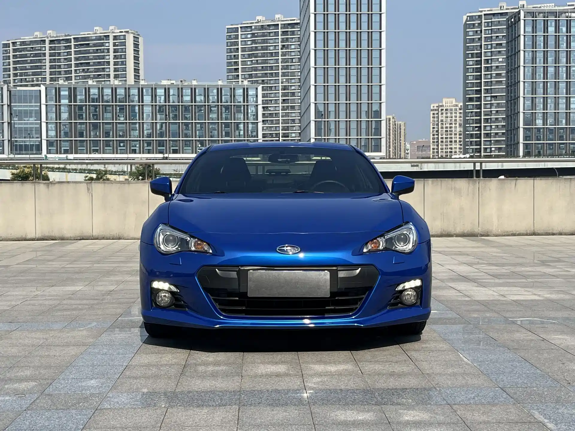 صورة 2 - Subaru BRZ