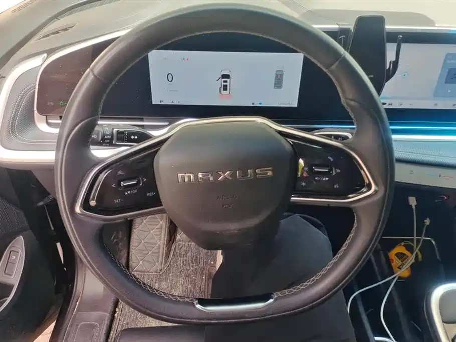 SAIC Maxus Maxus G90 2022 2.0T Starlight 7-Seater фото 15