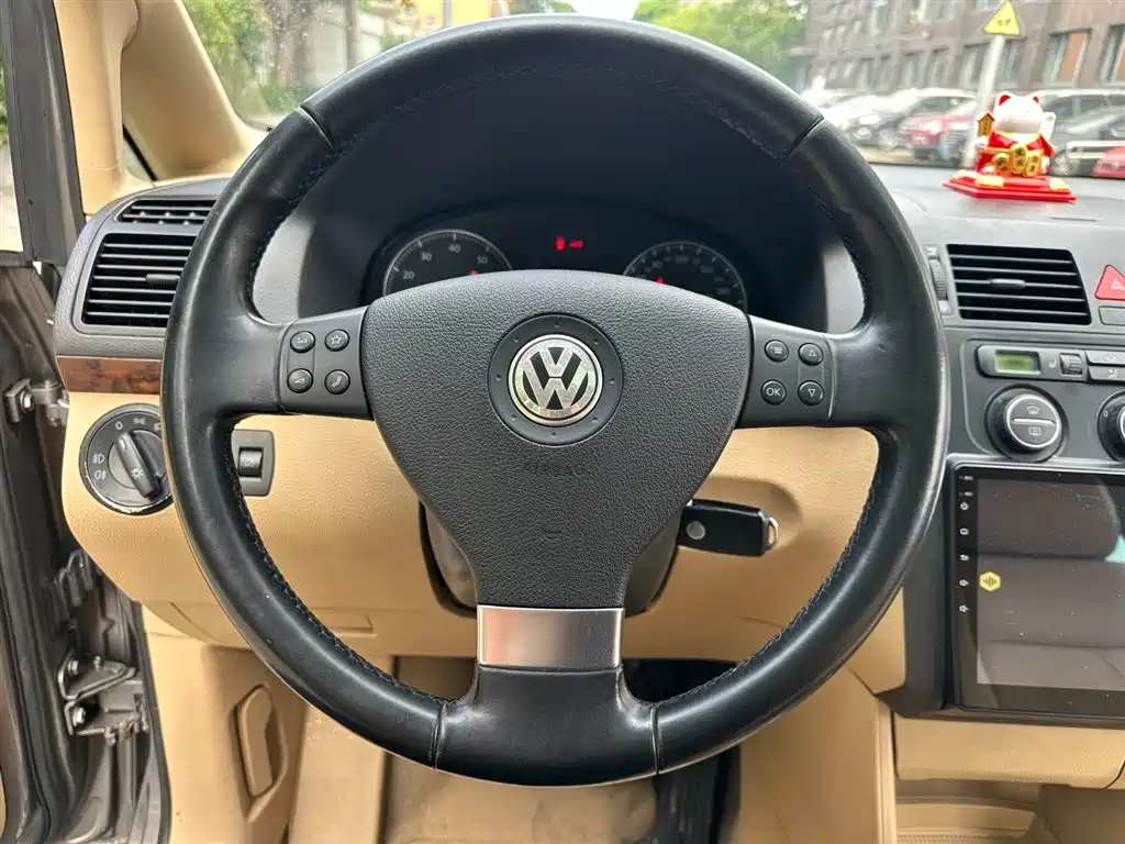 Volkswagen Touran 2008 Model 1.8T Premium Smart Edition Automatic 5-Seater фото 13