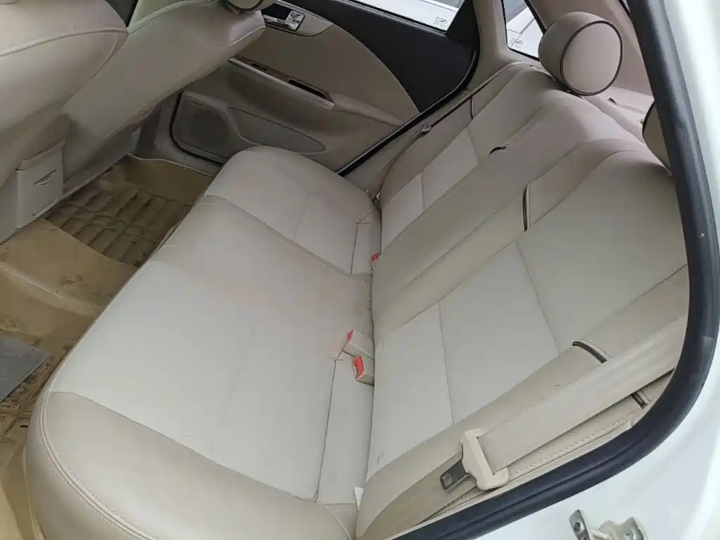 Фото 17 - Buick Excelle