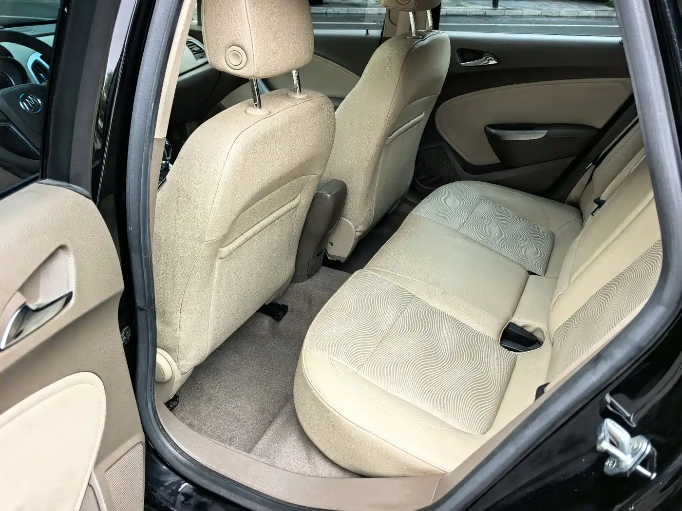 Buick Excelle 2013 Model GT 1.6L Manual Progressive фото 8