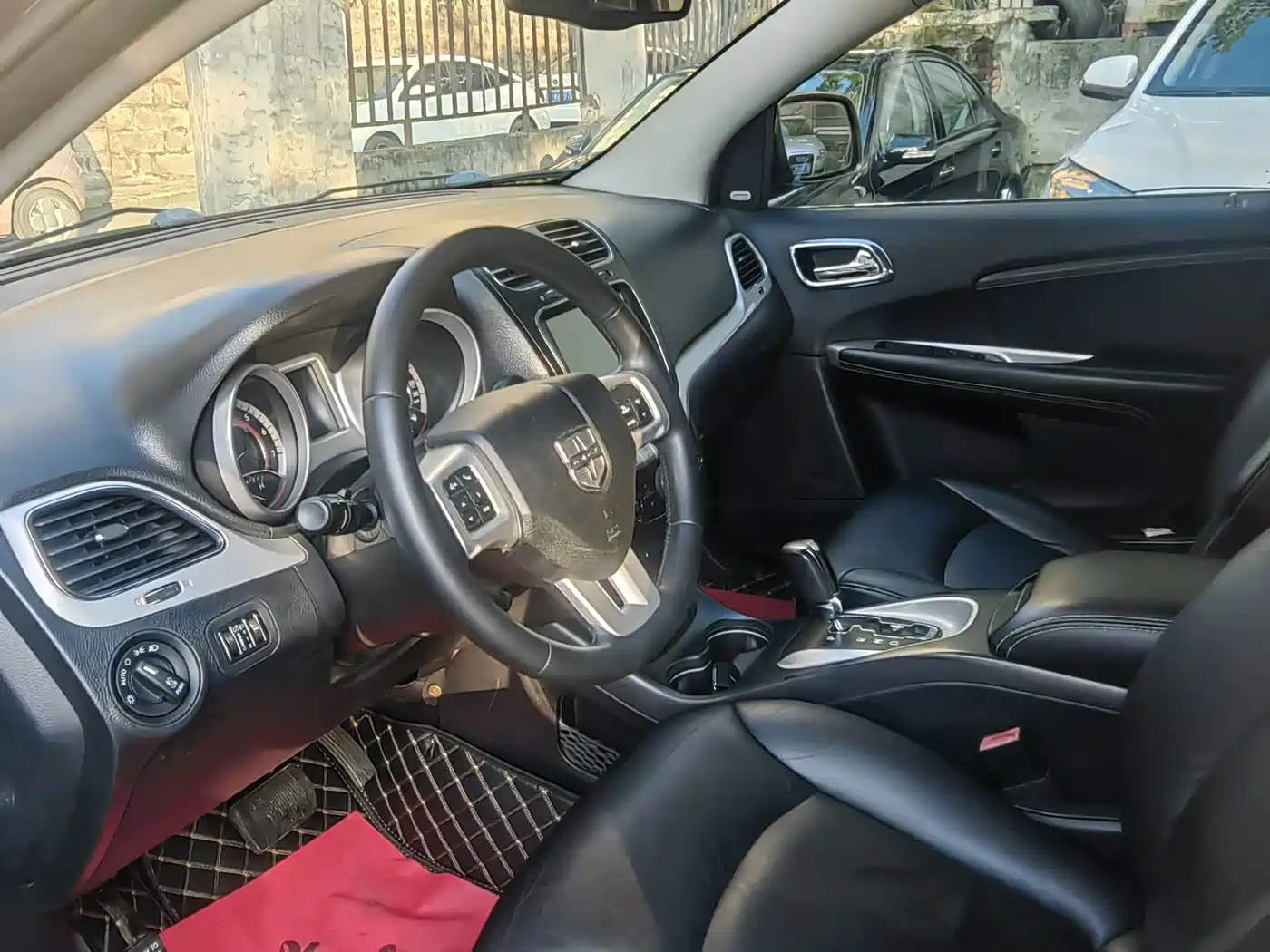 Dodge Journey 2014 2013 Model 2.4L 2WD Premium Edition