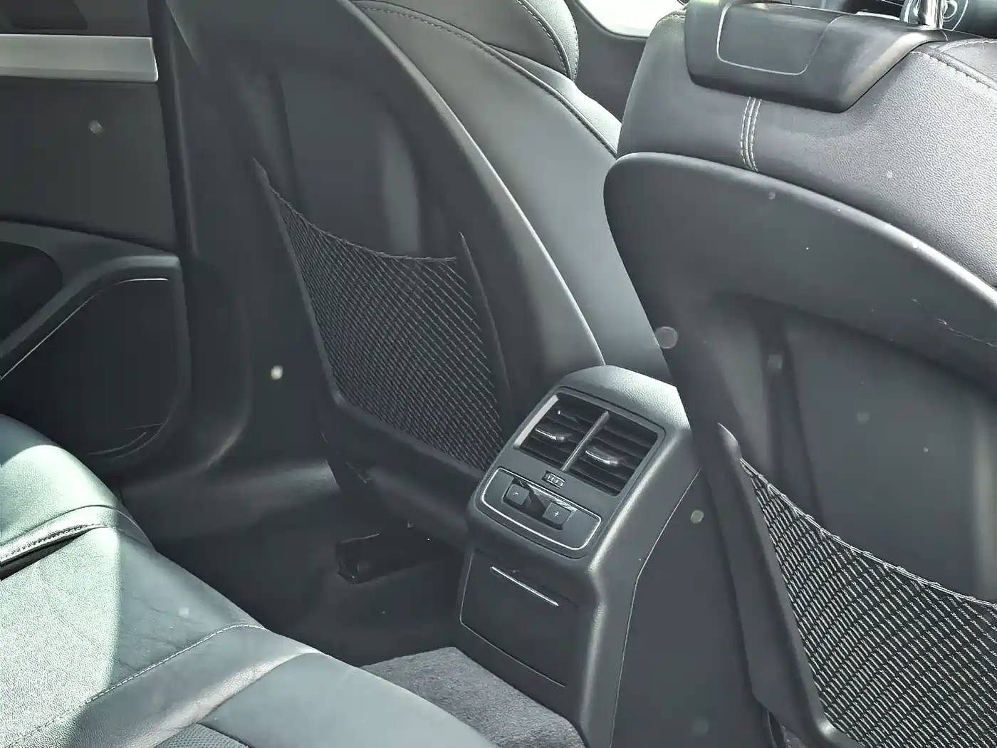 Audi A4L 2020 40 TFSI Luxury Dynamic фото 8